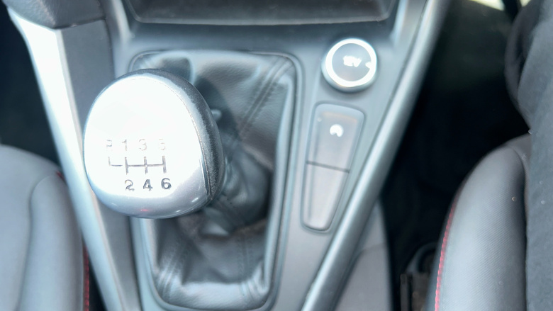 Ford Focus 1.0 EcoBoost 140 ST-Line Navigation 5dr Petrol Hatchback